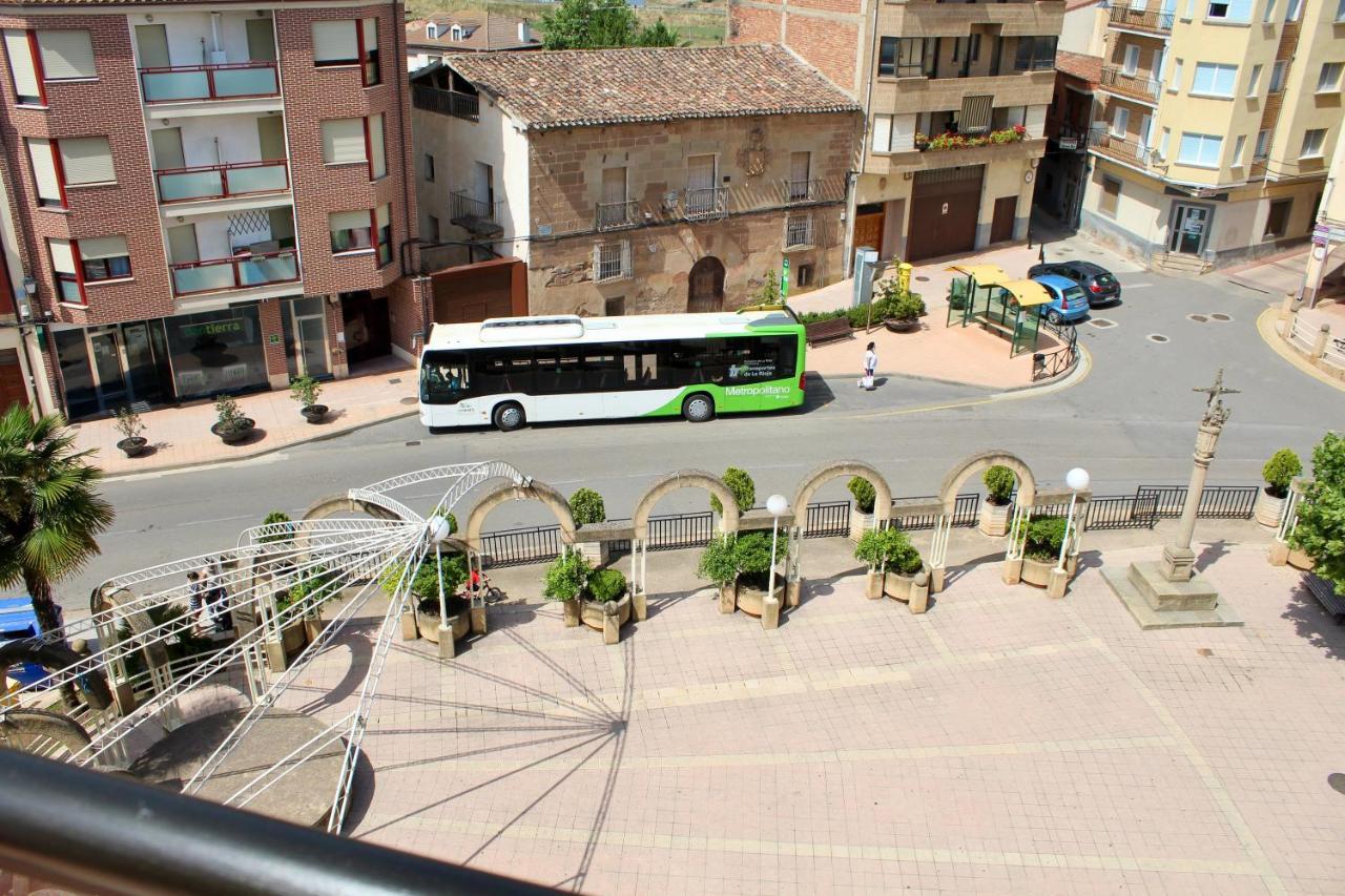 Atico En El Centro Con Amplia Terraza Apartment Entrena Exterior photo